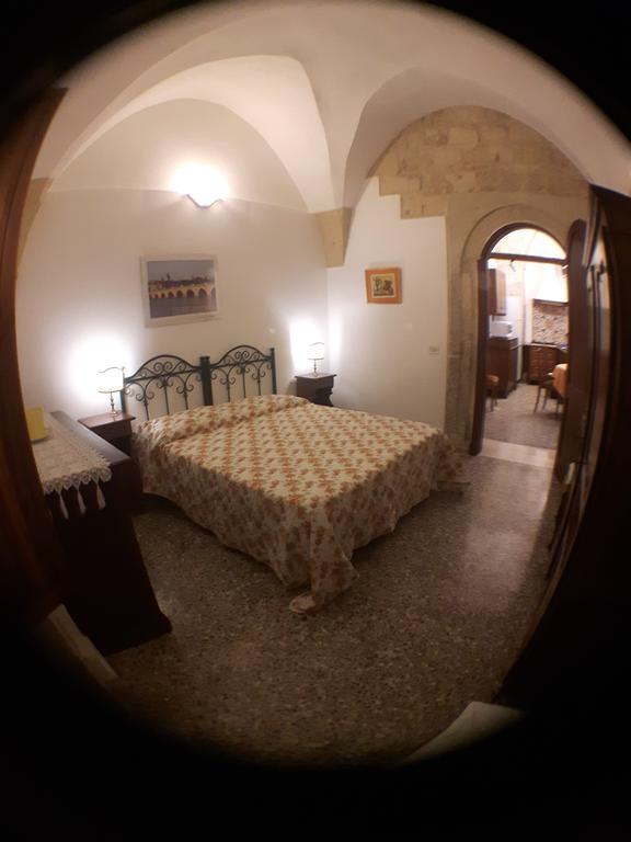 Antica Galateo Bed and Breakfast Lecce Exteriör bild